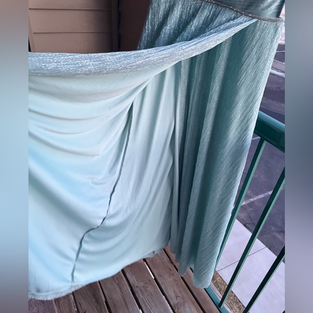 🆕 🩵R&M Richards Seafoam Shimmer Metallic Gown Size 6 Formal Dress Prom Wedding - Picture 11 of 15